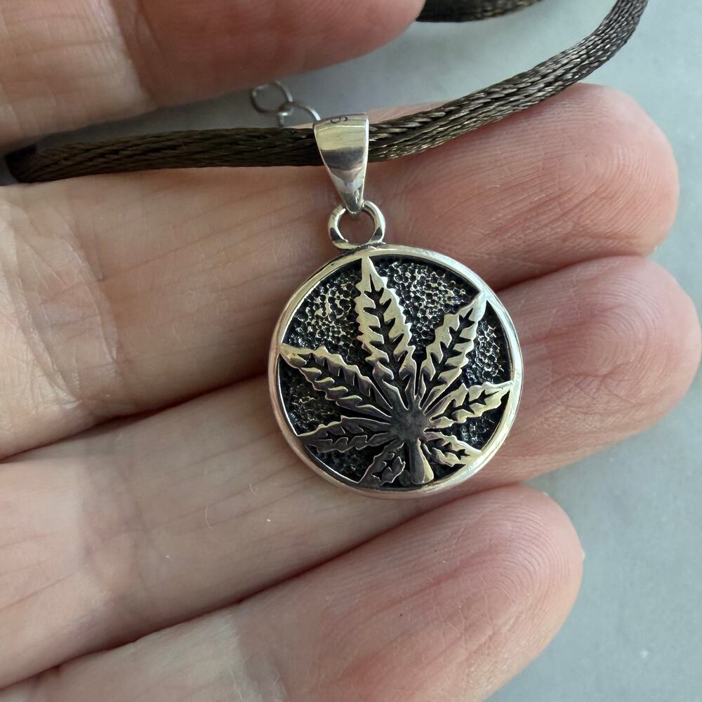 Sterling Silver Cannabis Leaf Pendant Silk Necklace - Picture 7 of 7